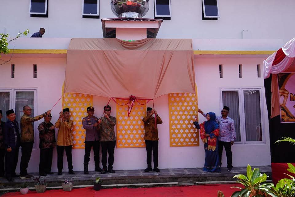 Suasana peresmian Masjid Darul Ulum SMP N.5.